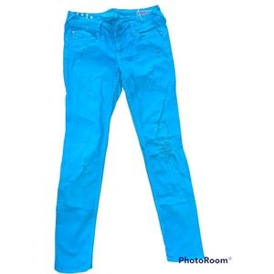 Roxy super skinny distressed jeans size 7